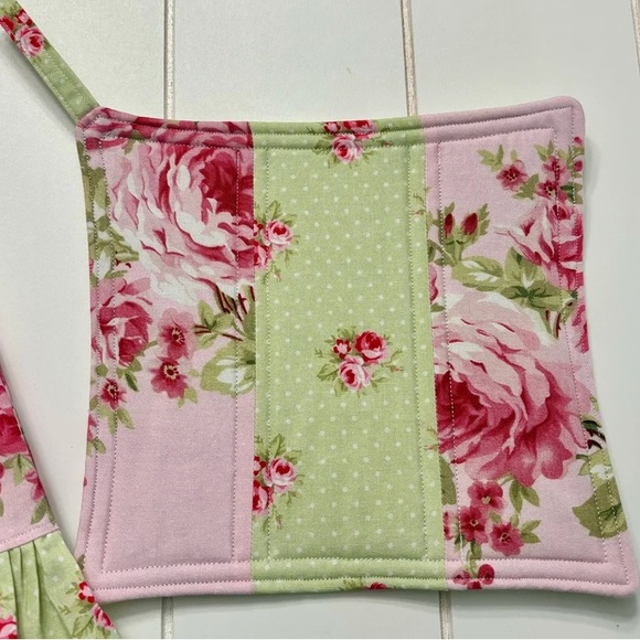 Shabby Chic Cottage Roses Farmhouse Decorative Tea Dish Towel and Pot Holder Set - Picture 8 of 9